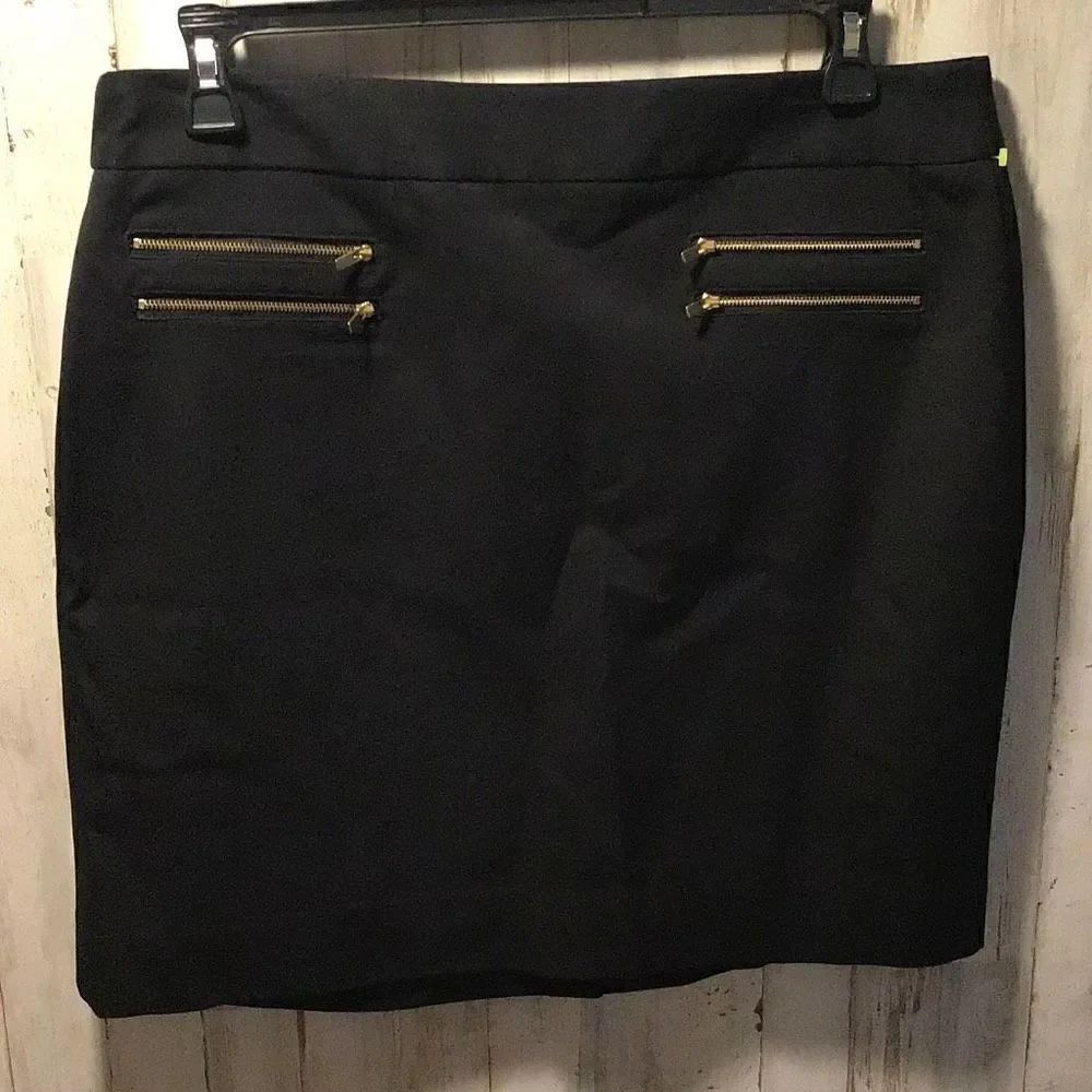 Sweet skirt from Banana Republic size 16
